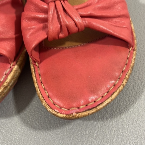 Born Platform Wedge Sandals. Size 9. - Picture 7 of 13